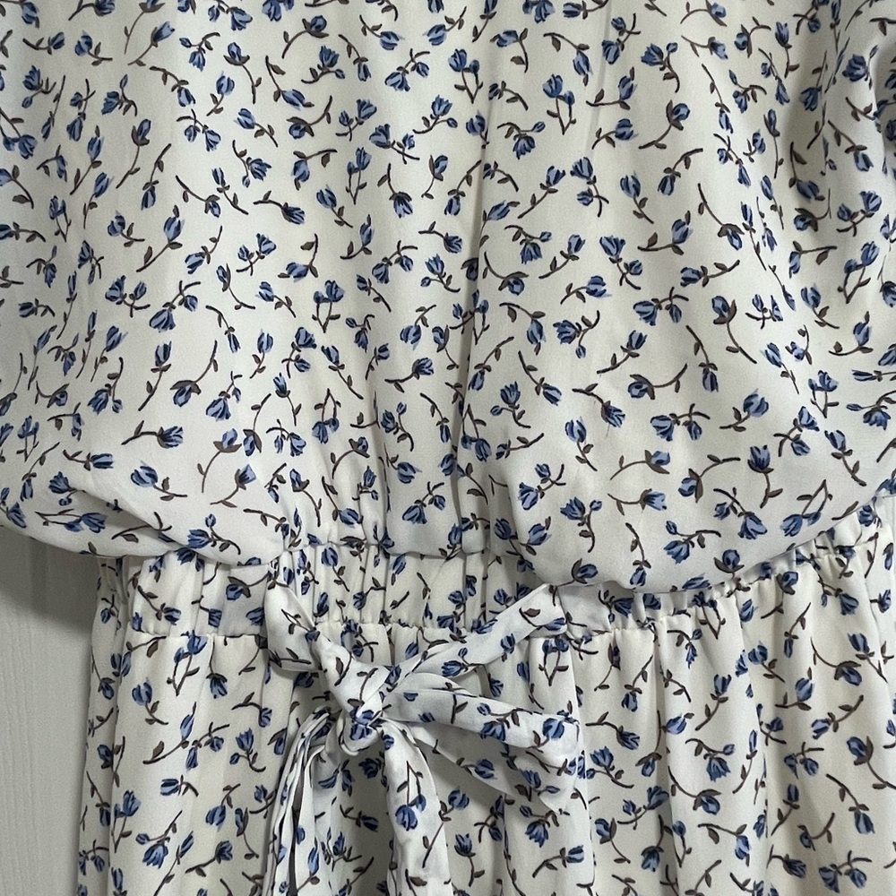 Sienna Sky Women's White Maxi Dress with Blue Floral Print Size M - Picture 3 of 5